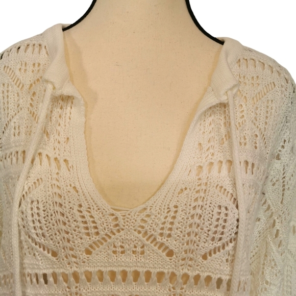 Gilli Crochet Split Neck Boxy Oversized 3/4 Sleeve Ivory Sweater - Sz M - Picture 3 of 8